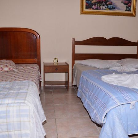 Pousada Hotel Casarao Serra Negra Szoba fotó